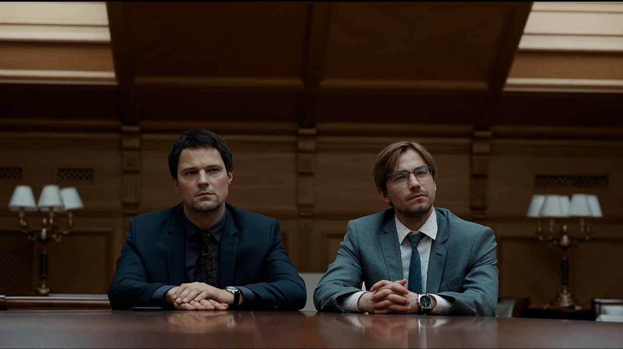 Сериал Надвое известная дата выхода в 2022 году