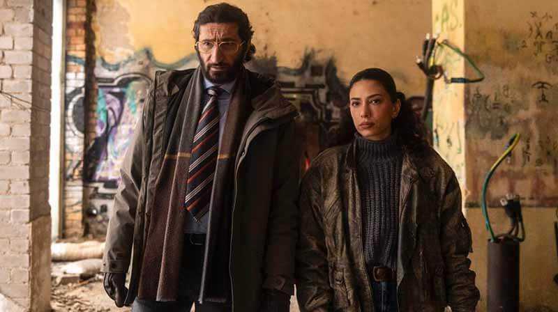 Кадр из сериала «Мы пришли с миром» и когда выйдет предположительно 2 сезон в 2026-2027 году