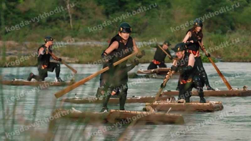 Кадр из шоу «Выживалити. Змееловы» и когда выйдет предположительно 2 сезон в 2026 году