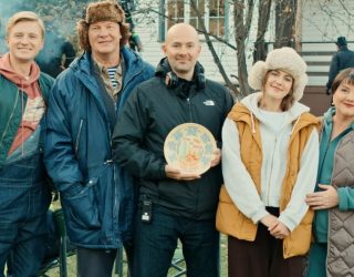 Сериал «Пора на завод» — заставка, 1 сезон выйдет в 2026 году.