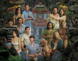 Сериал «Белый лотос» — заставка, 4 сезон может выйти в 2027 году.